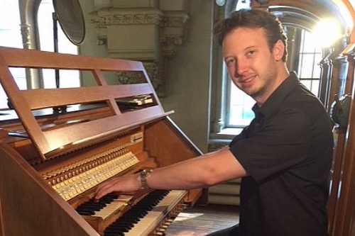 Organist Rowan van der Westen 